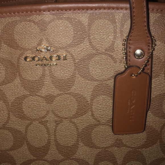 ⚡️FLASH SALE⚡️NWT 💯 auth COACH BAG - Picture 2 of 6